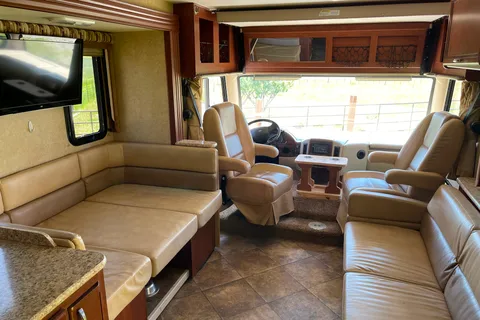 Fun and Loaded Thor ACE Motor Coach Class A