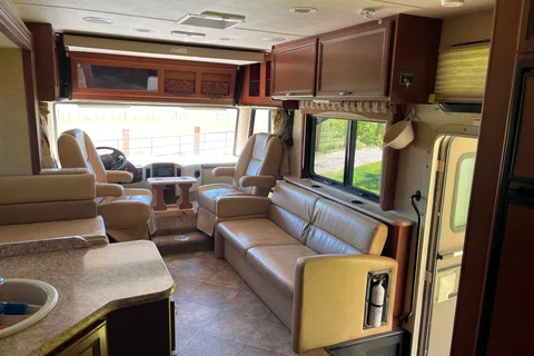 Fun and Loaded Thor ACE Motor Coach Class A