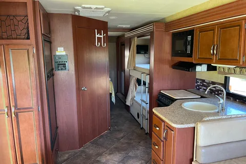 Fun and Loaded Thor ACE Motor Coach Class A