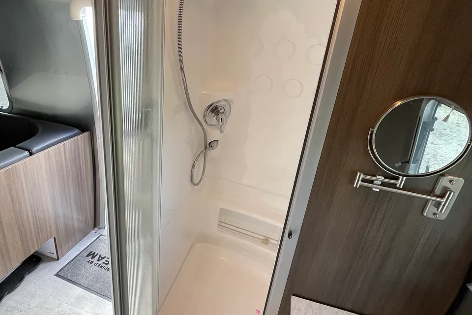 2023 Airstream Caravel 22FB