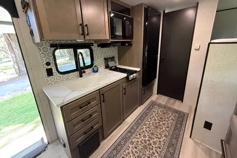 2025 NEW comfy and easy to Tow