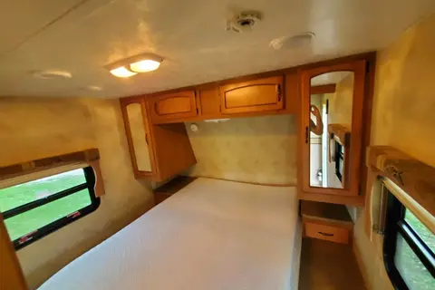 3-Puma TRAVEL TRAILER / CAMPER / RV RENTAL