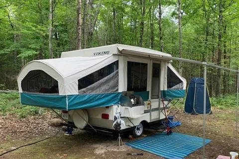 "La Cabane" Viking Tent Trailer