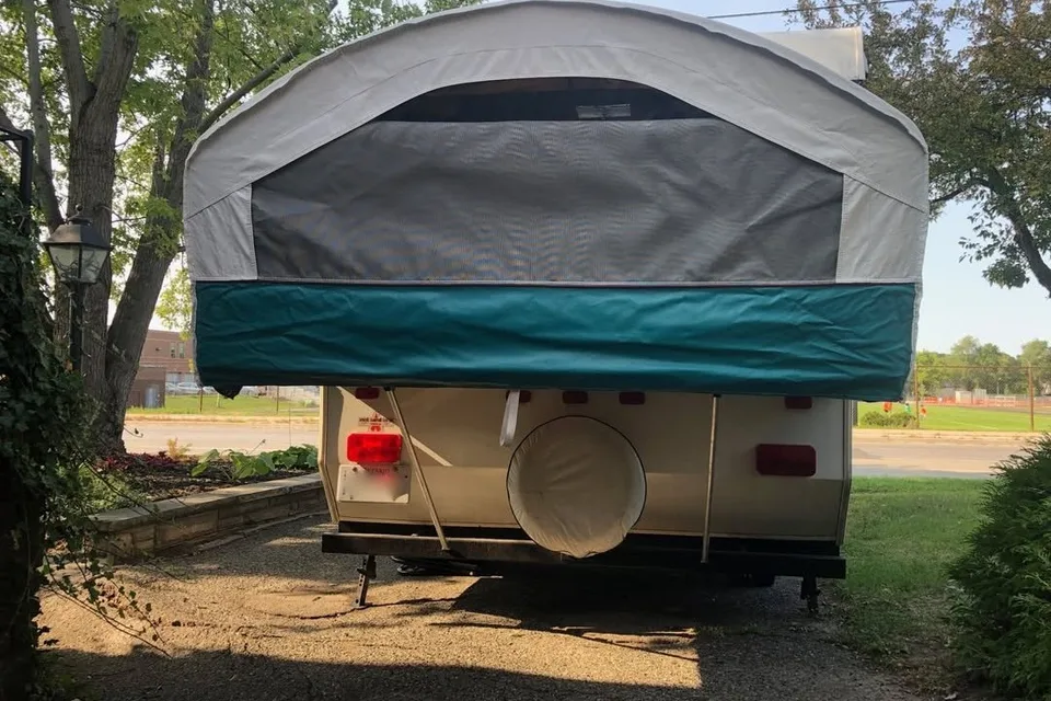 "La Cabane" Viking Tent Trailer