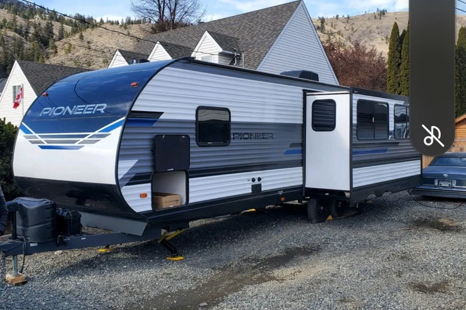 Hayden's Heartland Pioneer 275re Travel Trailer