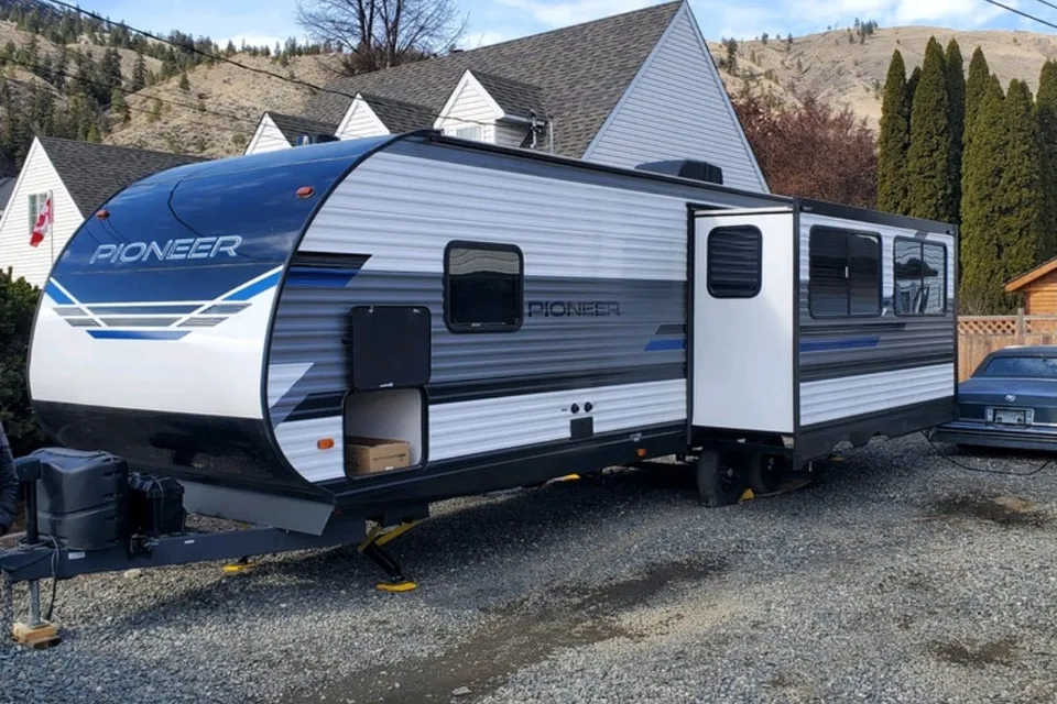 Hayden's Heartland Pioneer 275re Travel Trailer