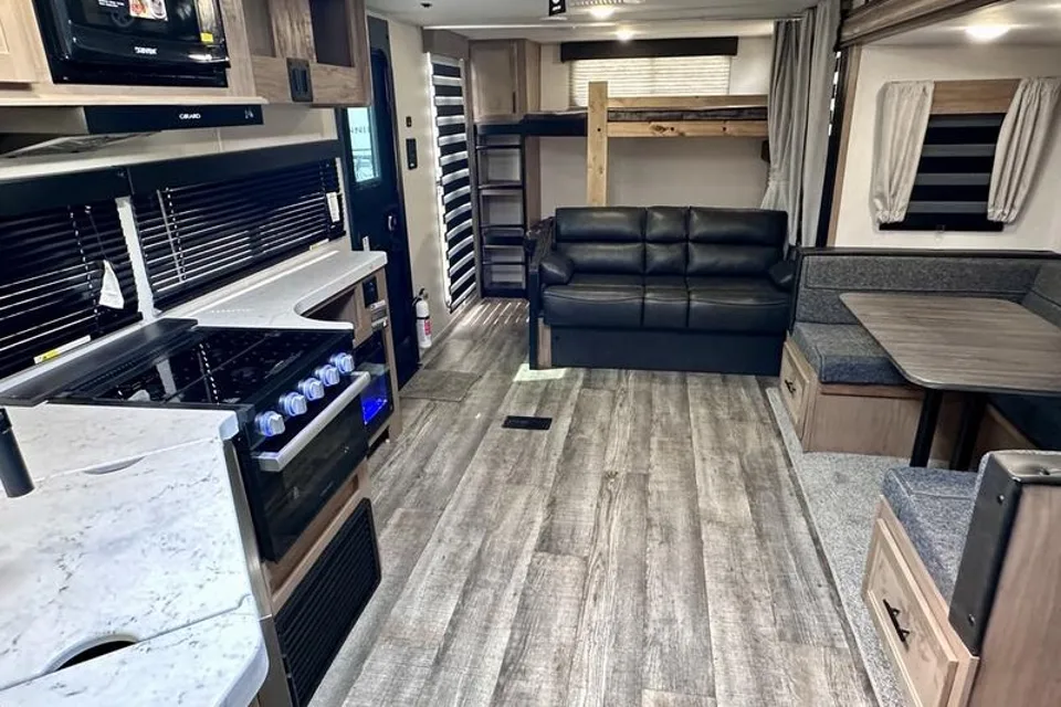 Forest River Cherokee limited 263GDK Travel Trailer