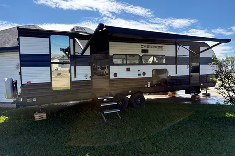 Forest River Cherokee limited 263GDK Travel Trailer