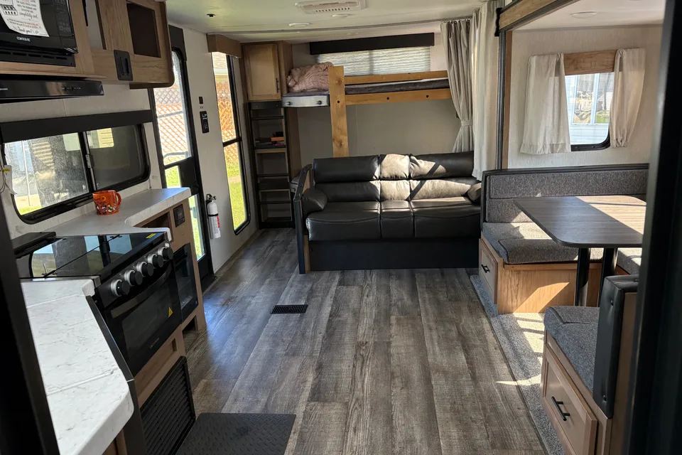 Forest River Cherokee limited 263GDK Travel Trailer