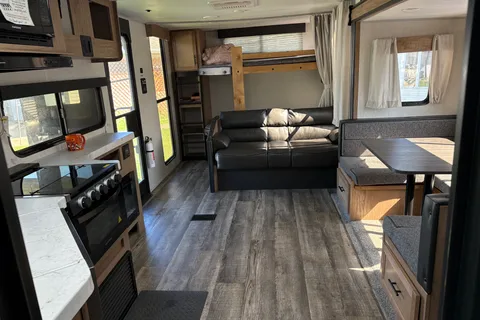 Forest River Cherokee limited 263GDK Travel Trailer