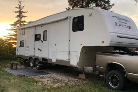 Cozy Family trailer