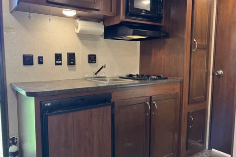The Weekend Wanderer Jayco Jayflight Bunkhouse (Delivery Only)