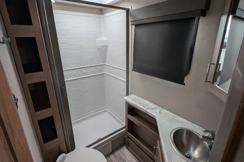 Austen's Grand Design Imagine XLS 23BHE Travel Trailer