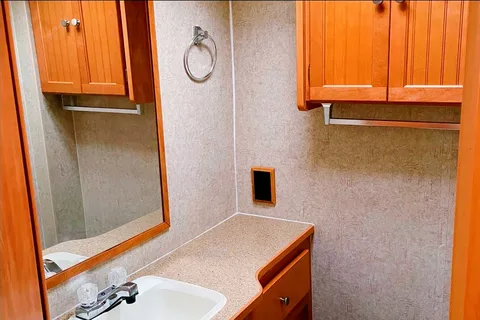 Steven’s Motorhome 
