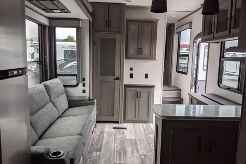 Emily's Keystone Raptor Fifth Wheel