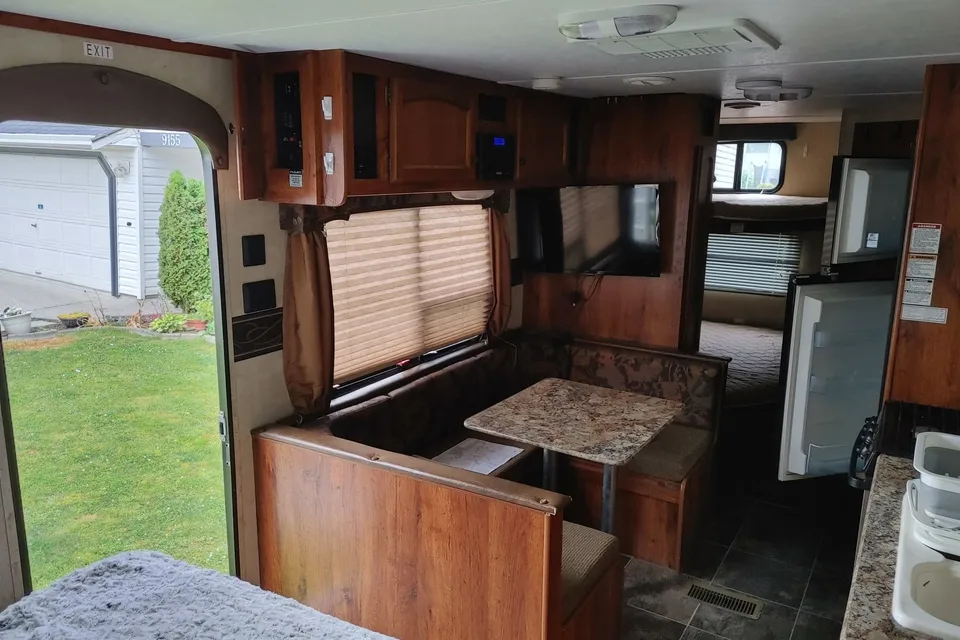Roman's Keystone hideout Travel Trailer