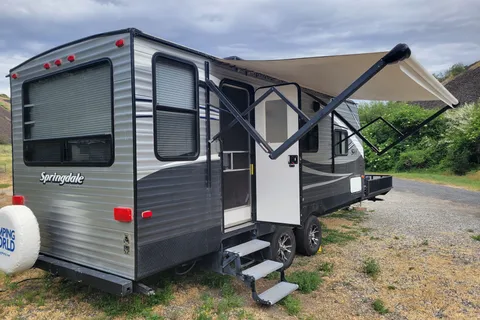 Turner Family Toy Hauler