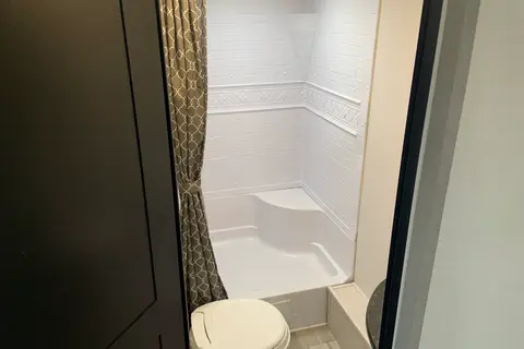 Tracer 260BHSLE Travel Trailer | Sleeps 8