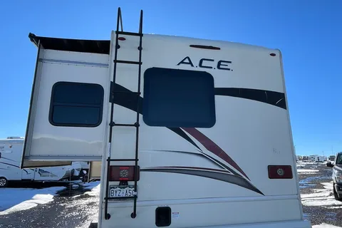 'Queenie' the 2022 Thor ACE ACO809