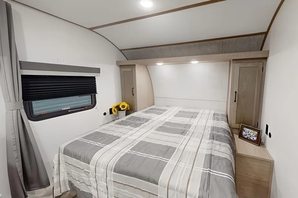 2025 GRAND RIVER 25BH Trailer