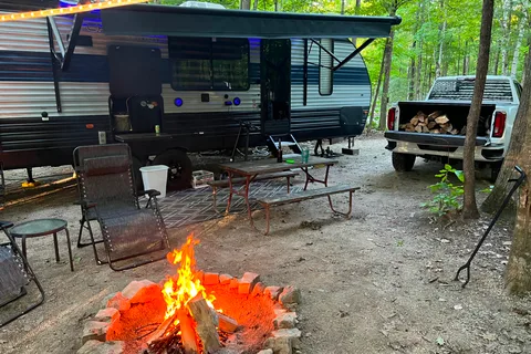 Jacob's Forest River 274BRB Travel Trailer