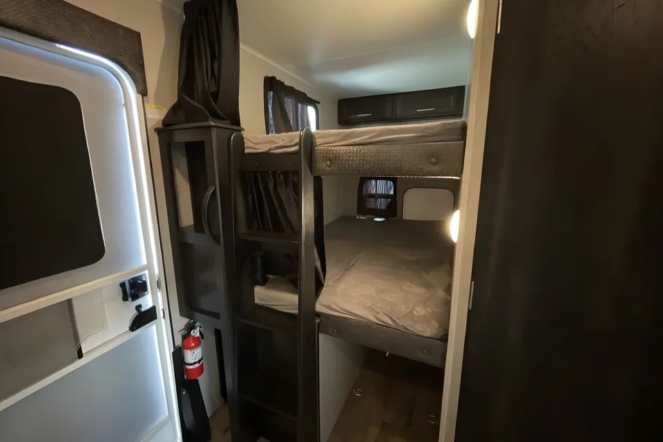EAGLE Luxury Travel Trailer