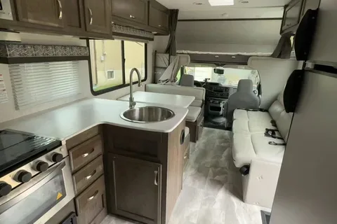 Gulf Stream Conquest 6280LE Class C