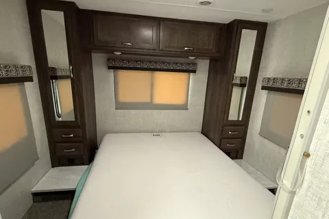 Gulf Stream Conquest 6280LE Class C
