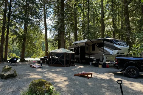 Jason's Keystone 336bhs Fifth Wheel