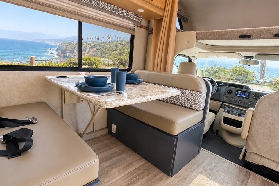 2018 Thor Freedom Elite 22FE