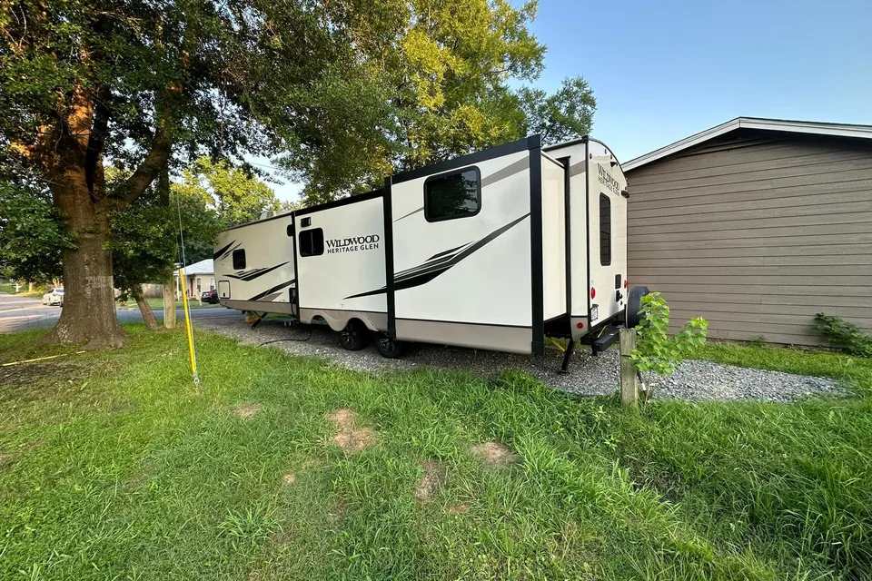 Bryan's Forest River Heritage Glen 310BHI Travel Trailer