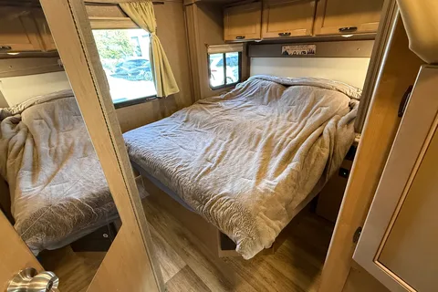 Fully stocked Big Bertha 24ft with solar