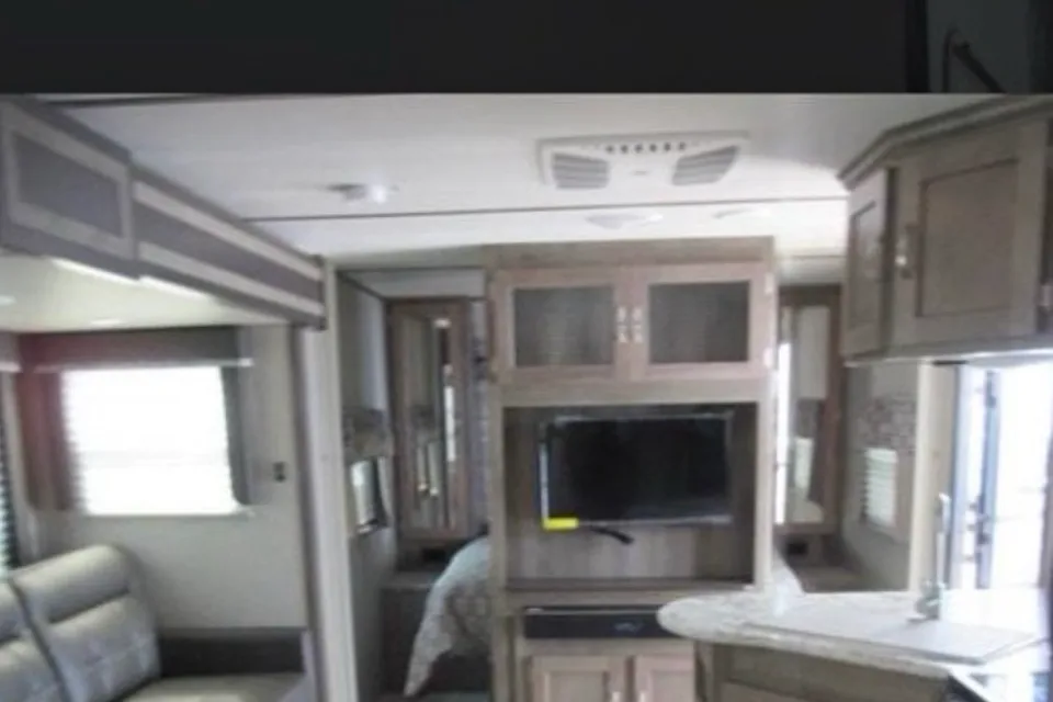 Douglas's Keystone Sprinter Travel Trailer