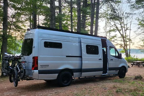 Easy-to-Drive Custom Mercedes Sprinter 170