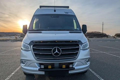 Easy-to-Drive Custom Mercedes Sprinter 170