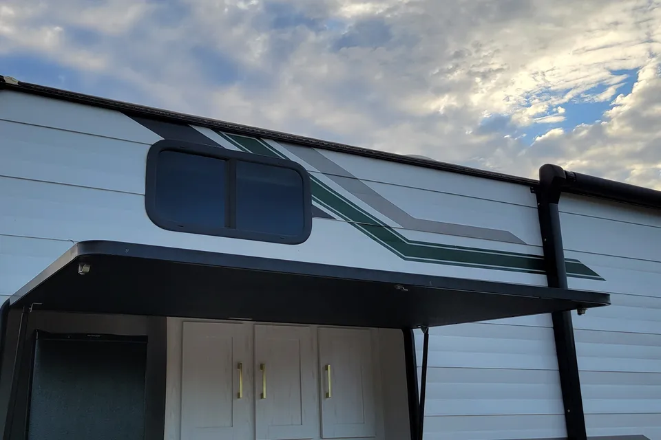 Luxury Heartland Eddie Bauer Travel Trailer