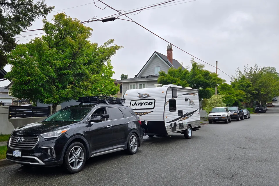 Alexandra's Jayco Jay Flight - tow with SUV -stationary stay in Vancouver available