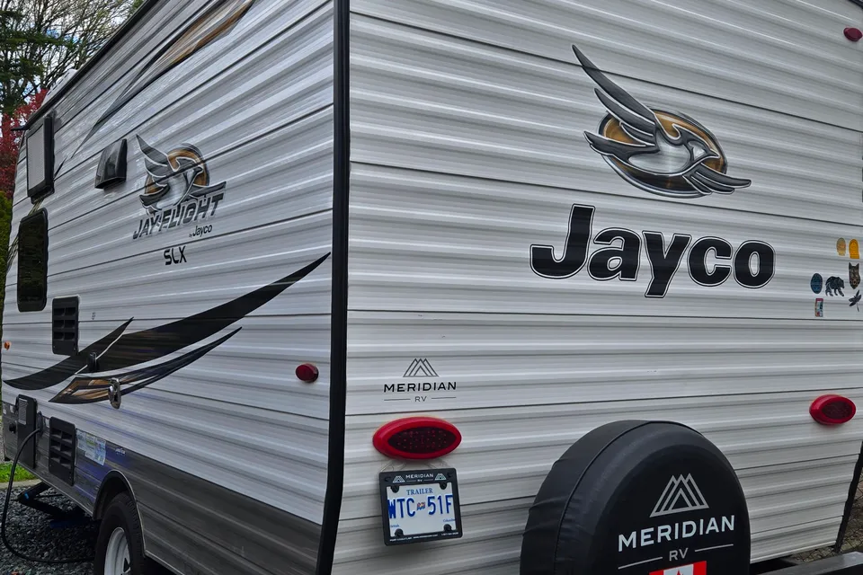 Alexandra's Jayco Jay Flight - tow with SUV -stationary stay in Vancouver available