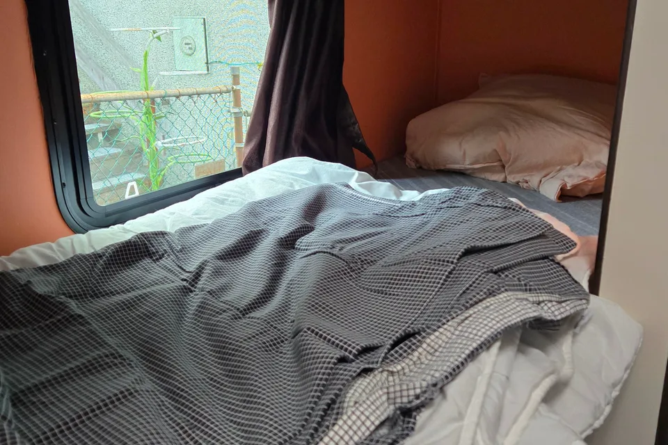 Alexandra's Jayco Jay Flight - tow with SUV -stationary stay in Vancouver available