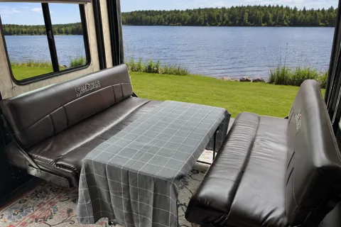 Spacious 30ft travel trailer with 3 queen beds
