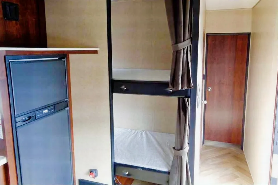 Forest River Vengeance 28V Roulotte cargo (capacité 6 personnes)