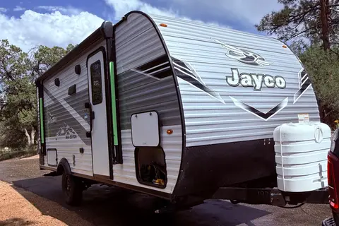 2025 Jayco Flight SLX Off-Road Travel Trailer – Sleeps6