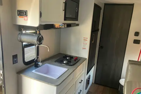 Mike's Coachmen 176BH Travel Trailer