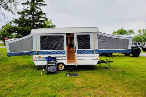 Atiba 's Dutchman  Pop up tent Tent Trailer
