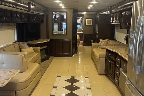 David's Thor Motor Coach Tuscany 44MT Class A
