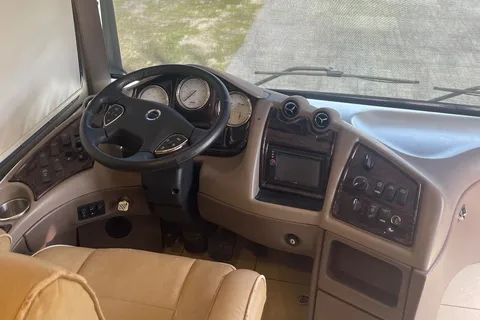 David's Thor Motor Coach Tuscany 44MT Class A