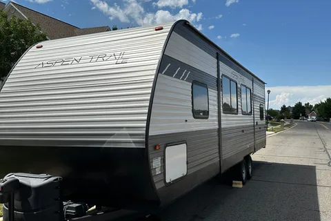 Family Bunkhouse Camper | Sleeps 9 | Fully Stocked | Easy Camping Setup