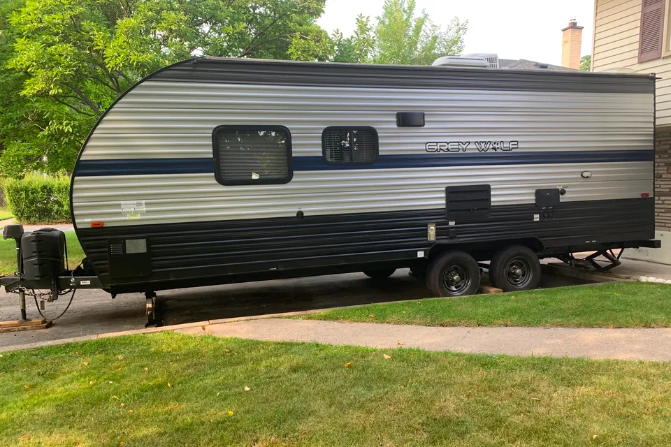 Lion Grey wolf 2019 Greywolf 22MKSE  Travel Trailer