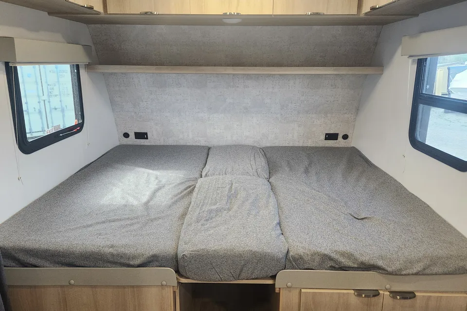 Mike's Winnebago 2108TB Travel Trailer
