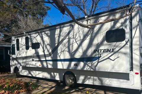 31 foot class A great for group travel or family’s with kids
